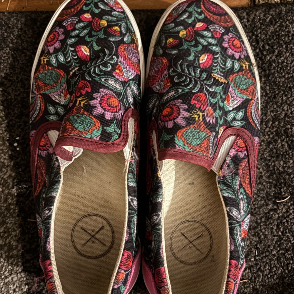 Floral Slip-On Women's Shoes Inkkas
